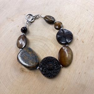 Barse Agate Bracelet